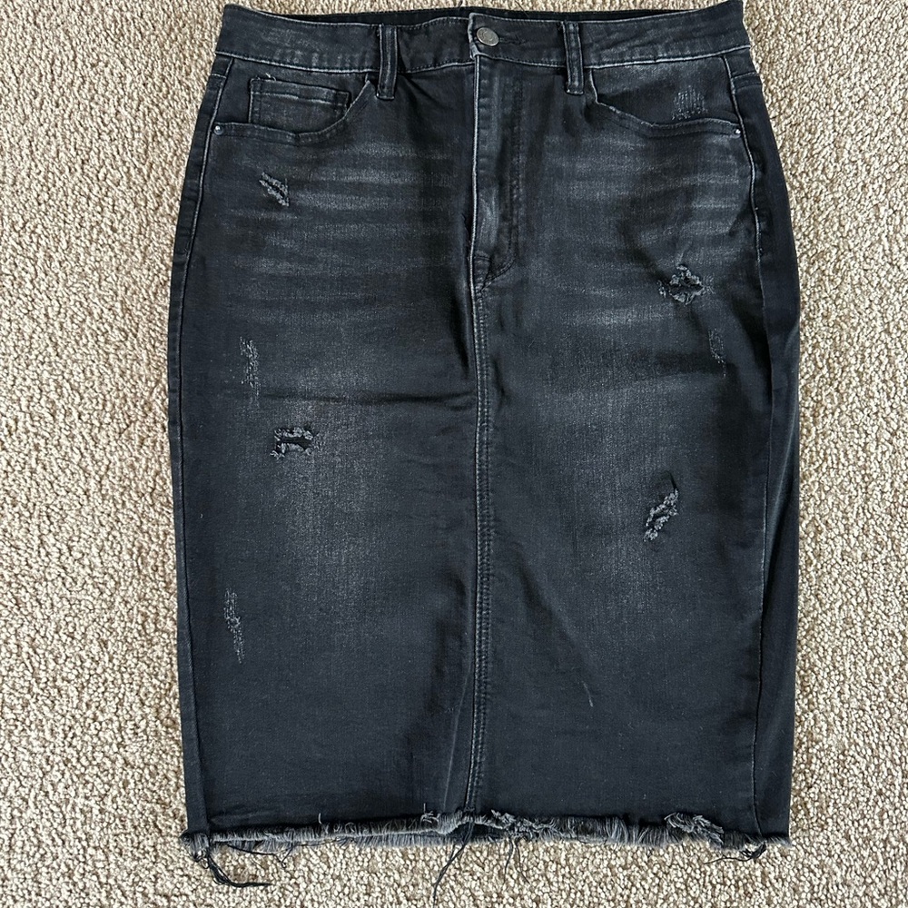 Risen Brand Stylish Black Distressed Denim Skirt